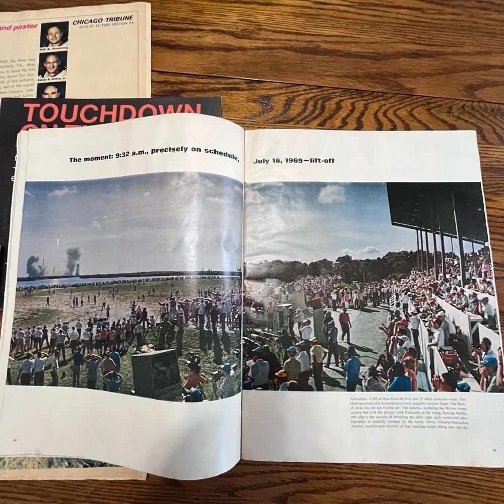 Touchdown On The Moon LIFE MAGAZINE TV GUIDE‎ Apollo 11 Special - 1969